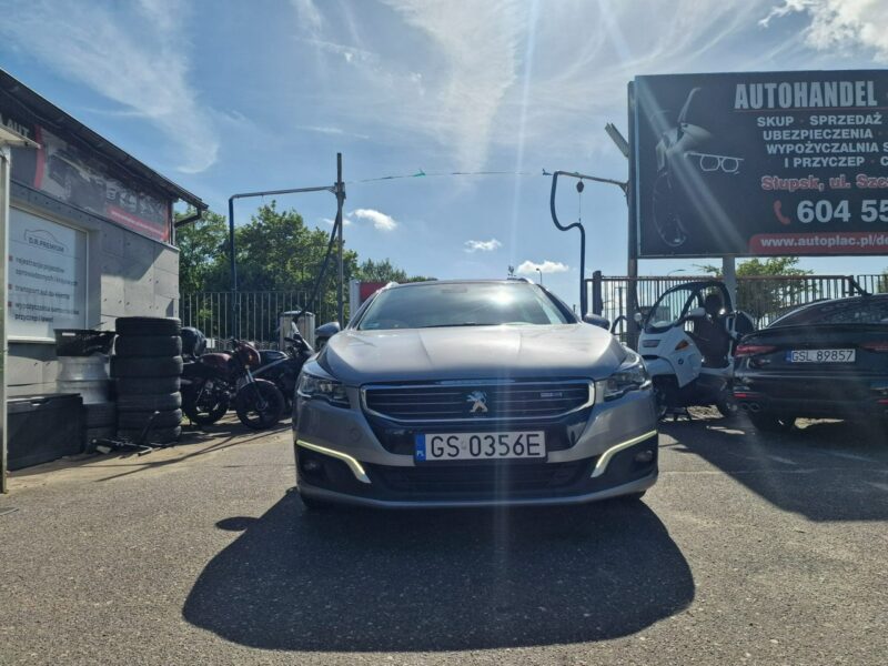 Peugeot 508 2.0 HDI 150 KM, Full LED, Panorama, Kamera, Bluetooth, Nawigacja, Hak I (2010-2018)