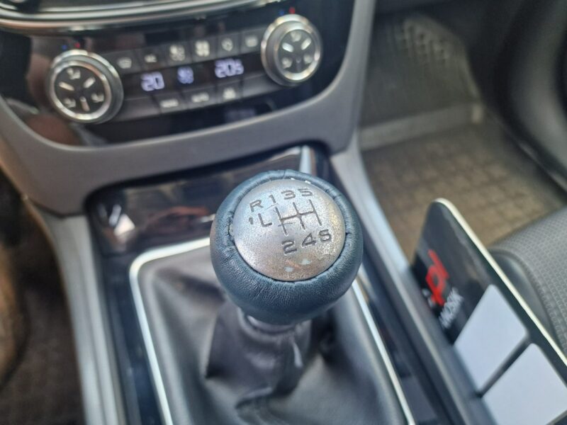 Peugeot 508 2.0 HDI 150 KM, Full LED, Panorama, Kamera, Bluetooth, Nawigacja, Hak I (2010-2018)