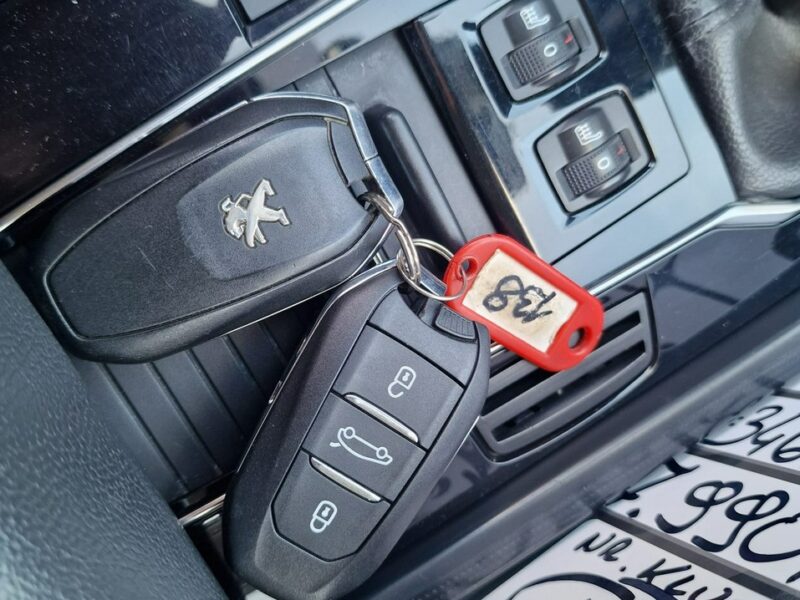 Peugeot 508 2.0 HDI 150 KM, Full LED, Panorama, Kamera, Bluetooth, Nawigacja, Hak I (2010-2018)