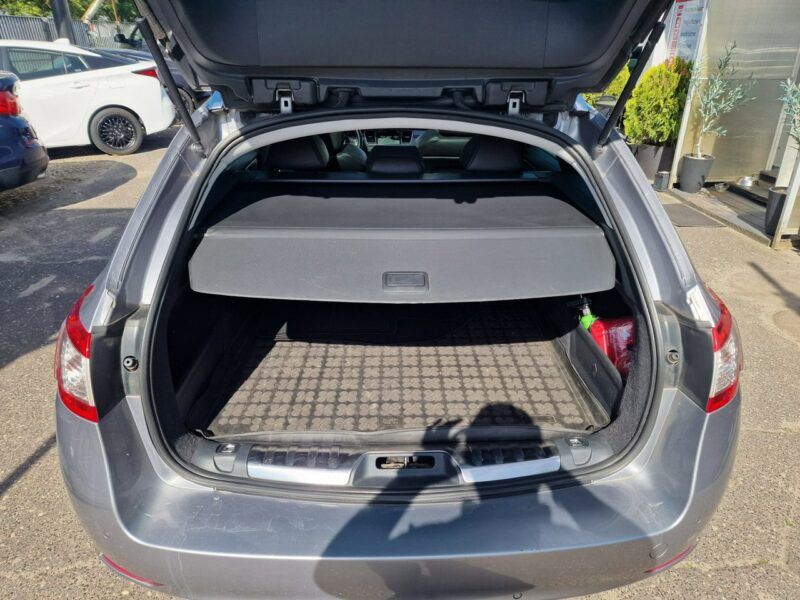 Peugeot 508 2.0 HDI 150 KM, Full LED, Panorama, Kamera, Bluetooth, Nawigacja, Hak I (2010-2018)