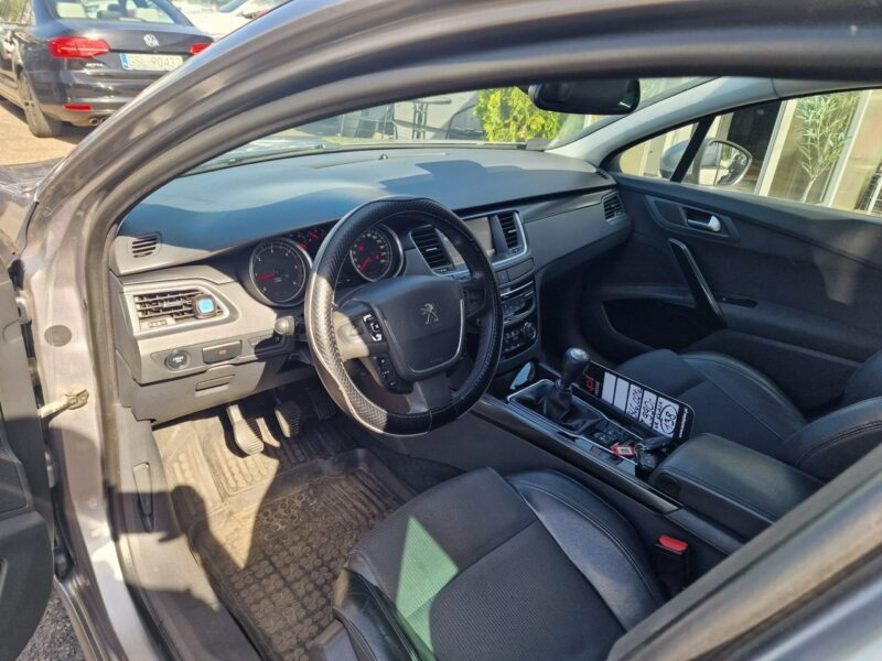 Peugeot 508 2.0 HDI 150 KM, Full LED, Panorama, Kamera, Bluetooth, Nawigacja, Hak I (2010-2018)