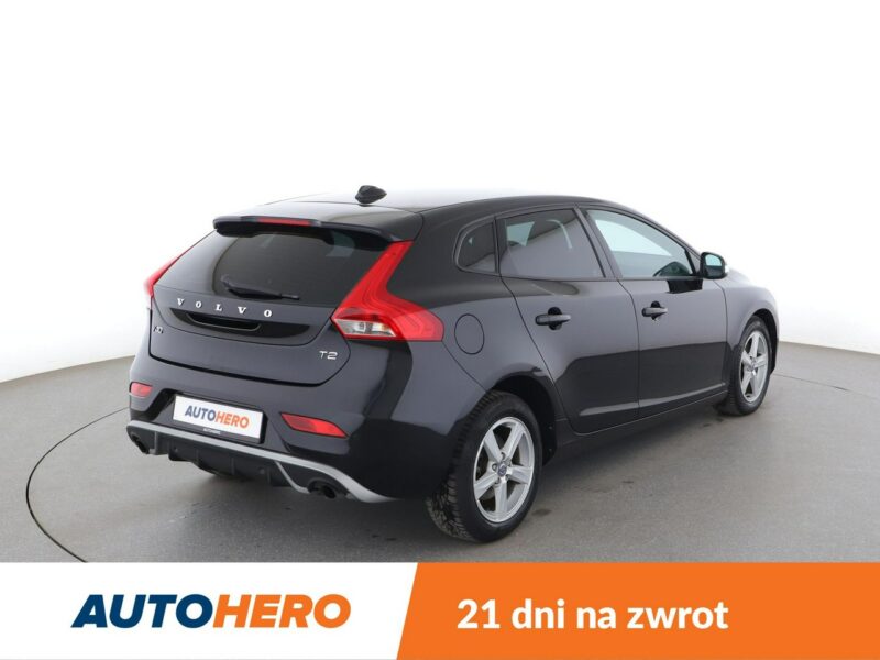 Volvo V40 navi bi-xenon klima auto grzane fotele czujniki parkowania II (2012-)
