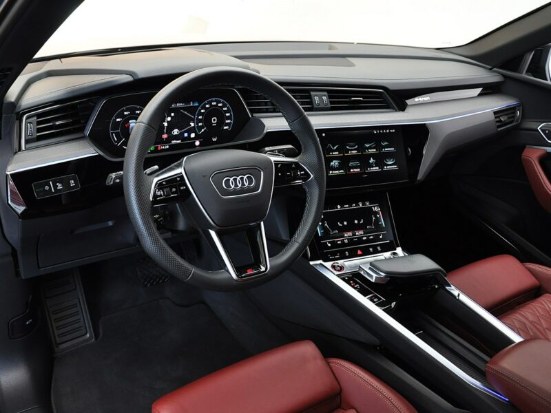 Audi e-tron S 503KM Sportback Virtual DigitalMatrix Kamery360 Pneumatyka ACC