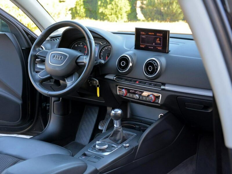 Audi A3 2.0TDI(150KM) bi-xenon Ledy Navi Alu 16 2xParktronic Serwisowany 8V (2012-)