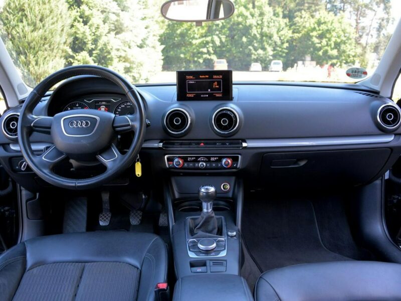 Audi A3 2.0TDI(150KM) bi-xenon Ledy Navi Alu 16 2xParktronic Serwisowany 8V (2012-)