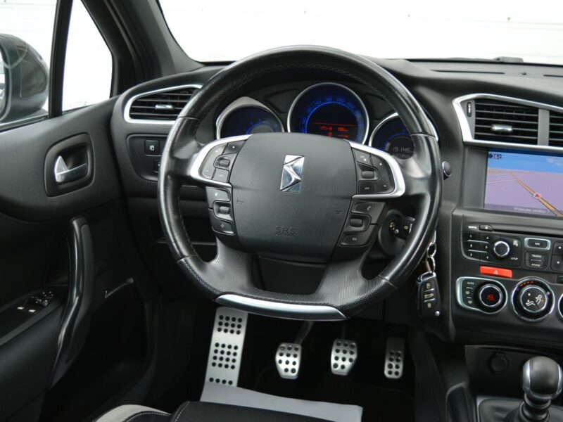 Citroen DS4 1.6 HDI Navi Bluetooth Fotele z masażem 230 tys.km.