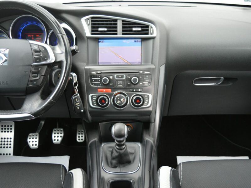 Citroen DS4 1.6 HDI Navi Bluetooth Fotele z masażem 230 tys.km.