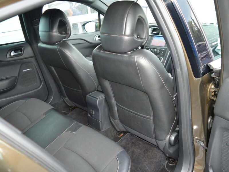 Citroen DS4 1.6 HDI Navi Bluetooth Fotele z masażem 230 tys.km.