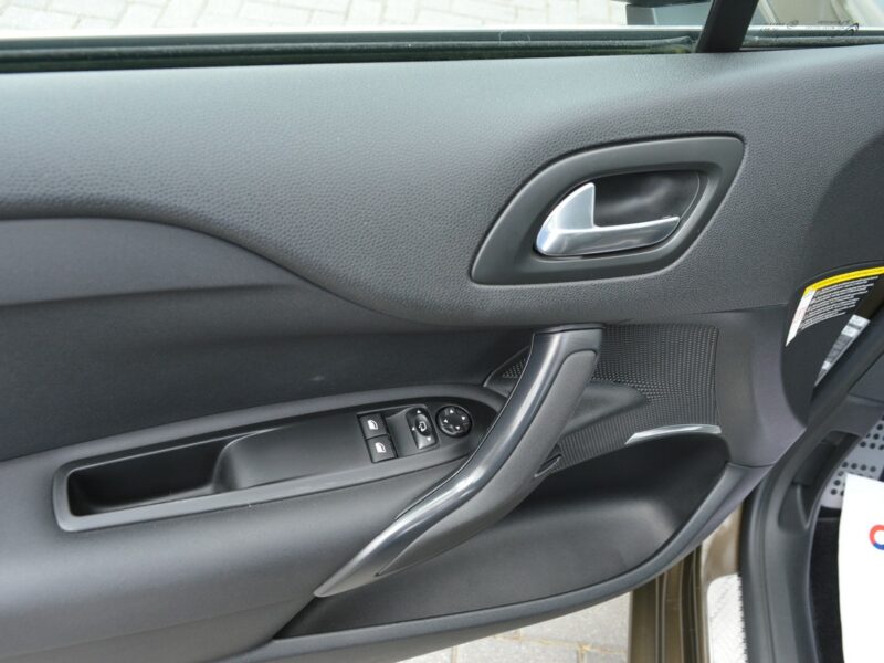 Citroen DS4 1.6 HDI Navi Bluetooth Fotele z masażem 230 tys.km.