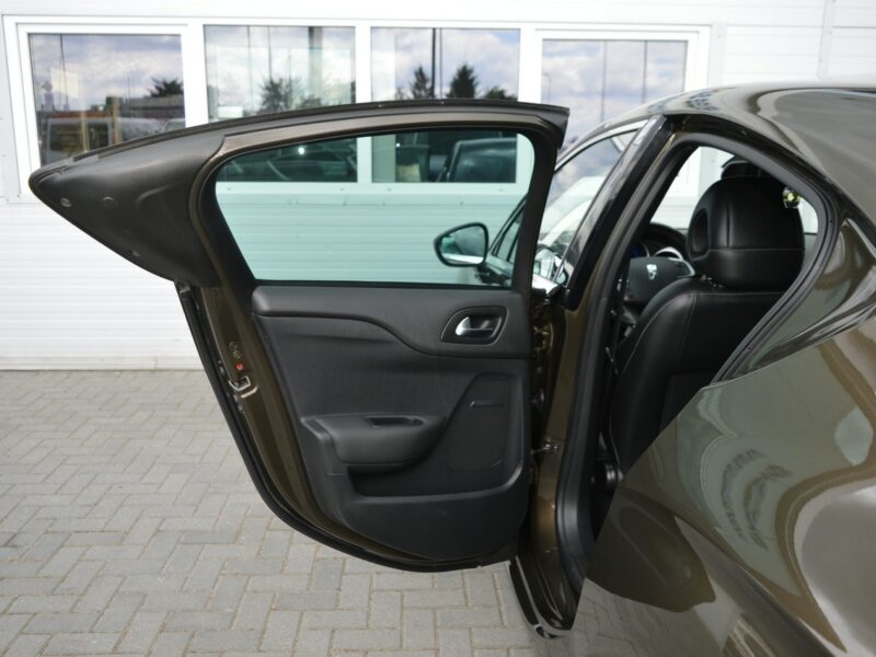 Citroen DS4 1.6 HDI Navi Bluetooth Fotele z masażem 230 tys.km.