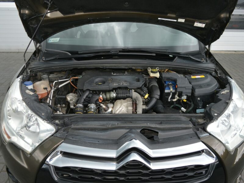 Citroen DS4 1.6 HDI Navi Bluetooth Fotele z masażem 230 tys.km.