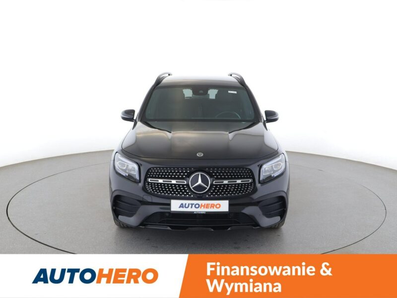 Mercedes GLB FV23% 7 os. full LED skóra/alcantara ambienta pakiet night kamery