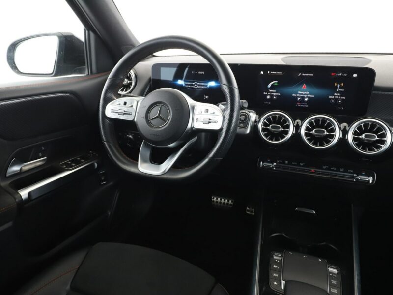 Mercedes GLB FV23% 7 os. full LED skóra/alcantara ambienta pakiet night kamery