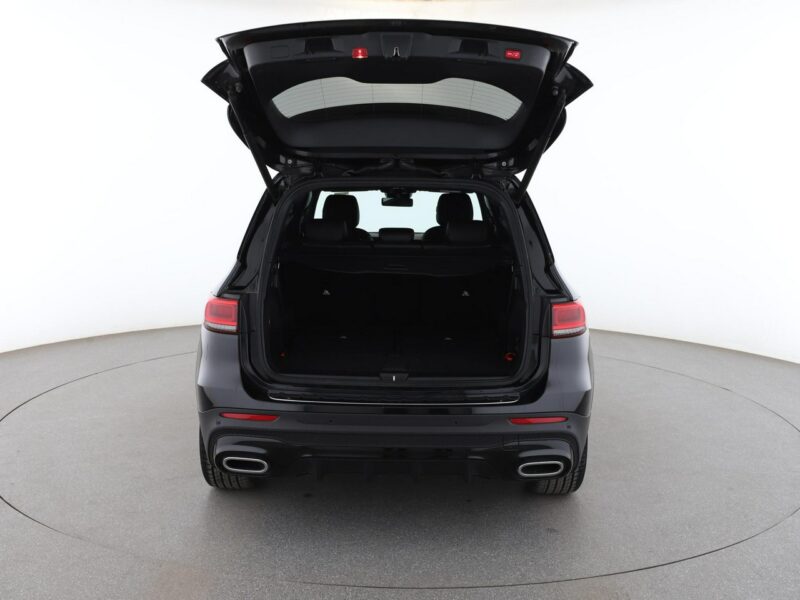 Mercedes GLB FV23% 7 os. full LED skóra/alcantara ambienta pakiet night kamery