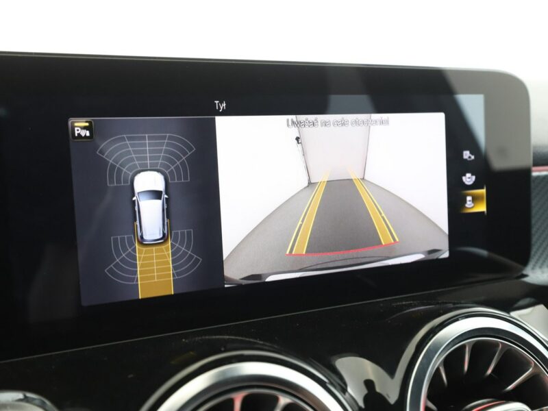 Mercedes GLB FV23% 7 os. full LED skóra/alcantara ambienta pakiet night kamery