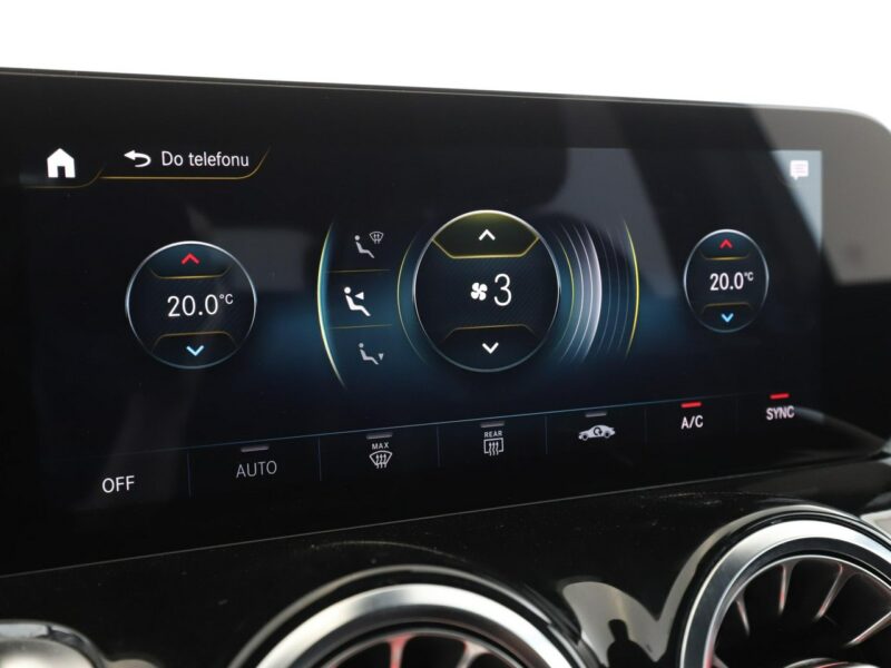 Mercedes GLB FV23% 7 os. full LED skóra/alcantara ambienta pakiet night kamery