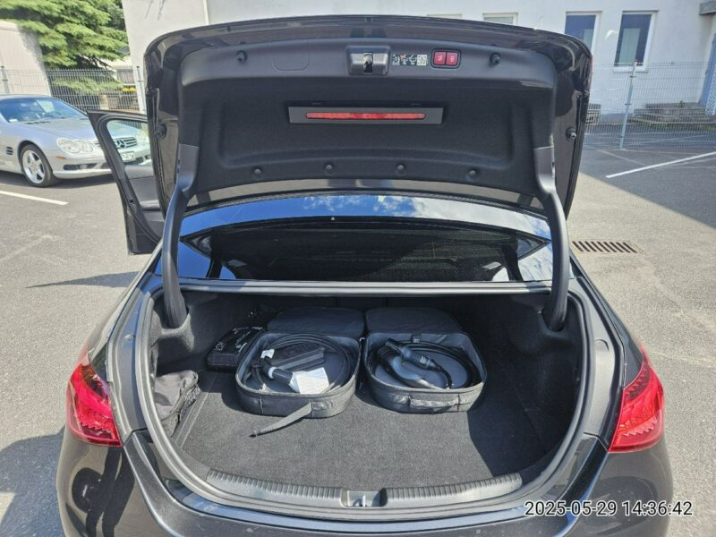 Mercedes C 400 W206 (2021-)