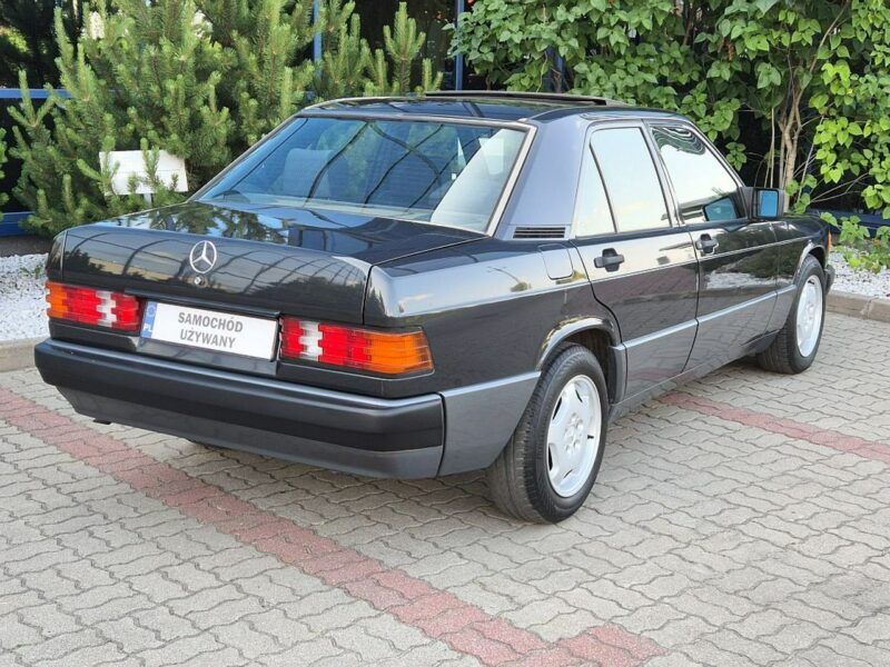 Mercedes W201 2.0 benz * z prywatnej kolekcji * import Niemcy * serwisowany * wawa