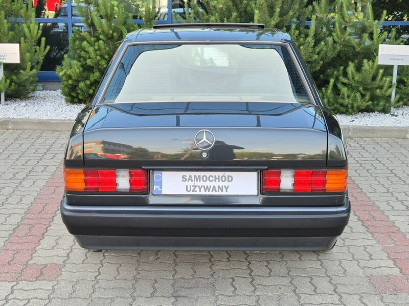 Mercedes W201 2.0 benz * z prywatnej kolekcji * import Niemcy * serwisowany * wawa