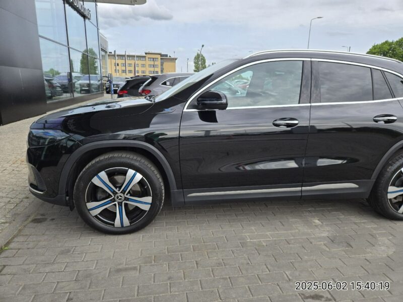 Mercedes EQA