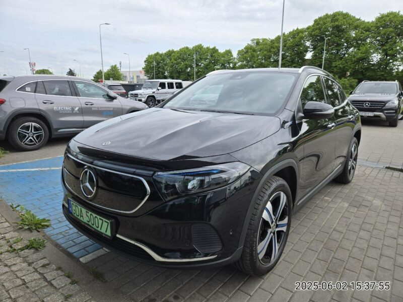 Mercedes EQA