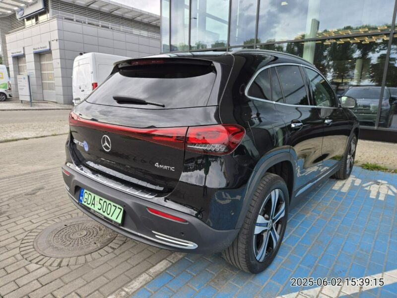 Mercedes EQA