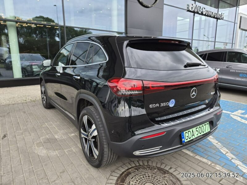 Mercedes EQA