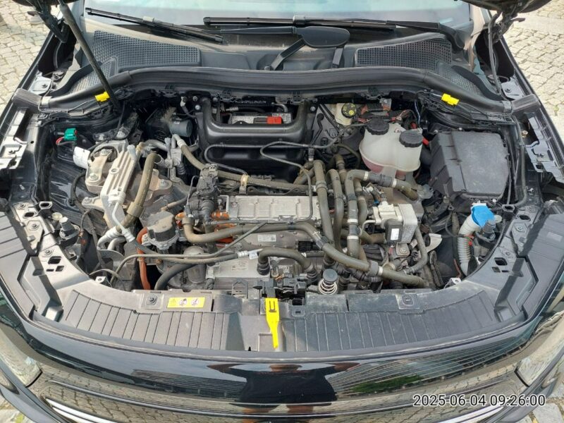 Mercedes EQA