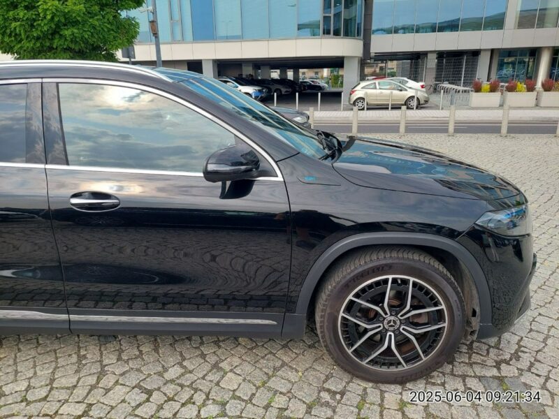 Mercedes EQA