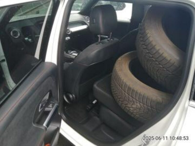 Mercedes EQB