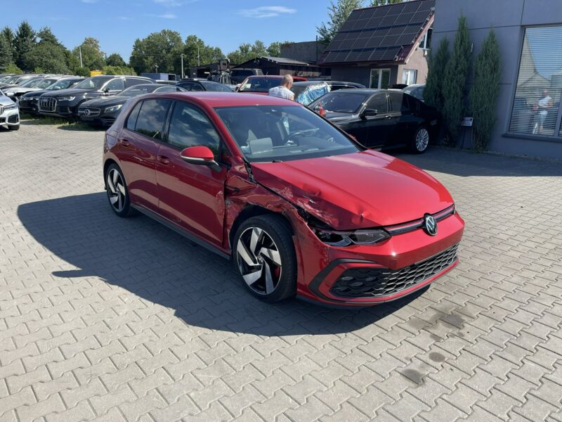 Volkswagen Golf GTI Podgrzewanie Kamera Virtual cockpit 245KM VIII (2020-)