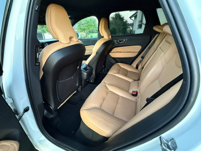 Volvo XC 60 Inscription, D4, Polestar 238ps, Automat, Gwarancja II (2017-)