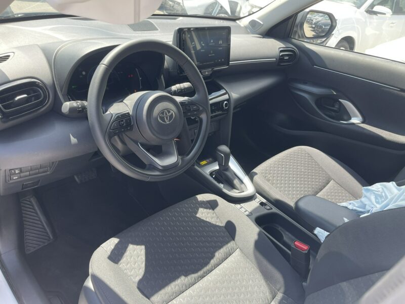Toyota Yaris Cross Automat Hybryda Kamera Virtual cockpit 116KM