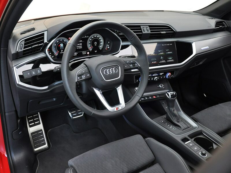 Audi Q3 Sportback 45TFSI Quattro Sline VirtualPlus MatrixLed Sonos3D Panorama Hak
