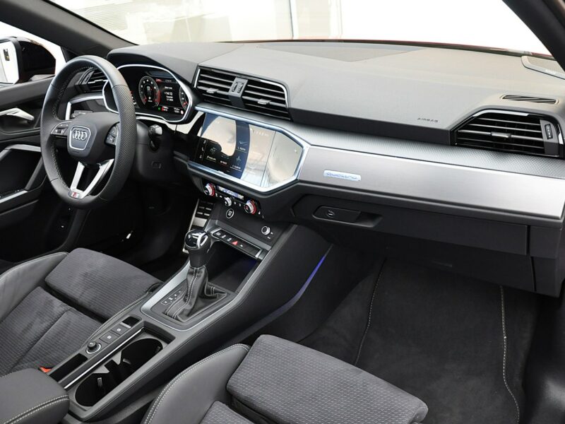 Audi Q3 Sportback 45TFSI Quattro Sline VirtualPlus MatrixLed Sonos3D Panorama Hak