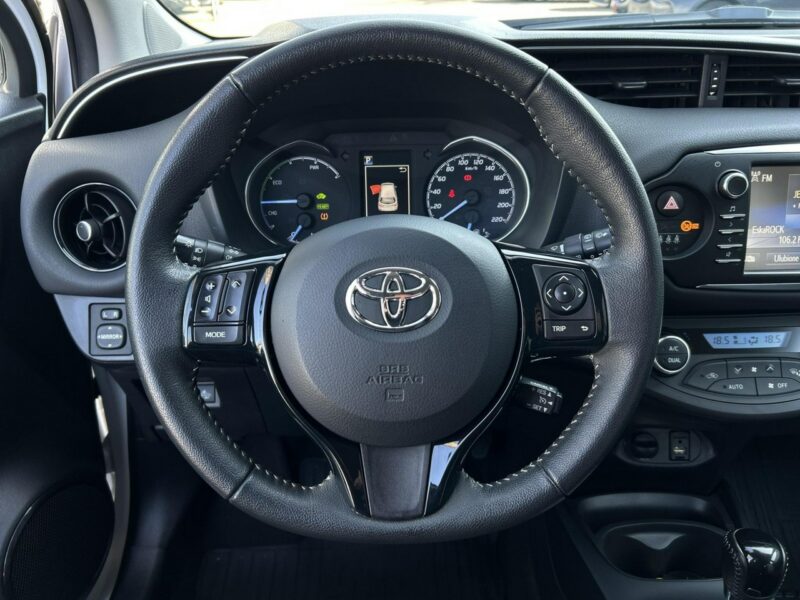 Toyota Yaris 1.5 HSD 100KM PREMIUM CITY STYLE, salon Polska, gwarancja, III (2011-2019)