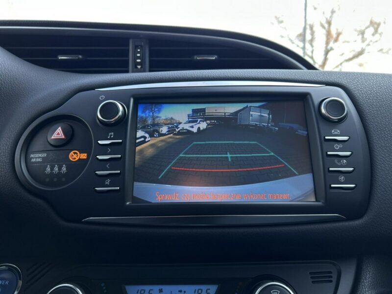 Toyota Yaris 1.5 HSD 100KM PREMIUM CITY STYLE, salon Polska, gwarancja, III (2011-2019)