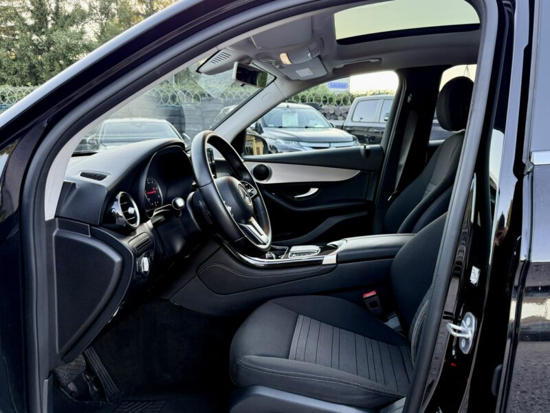 Mercedes GLC 300 FL,4-Matic,Serwisowany,Gwarancja
