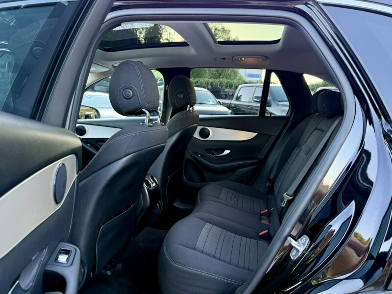 Mercedes GLC 300 FL,4-Matic,Serwisowany,Gwarancja