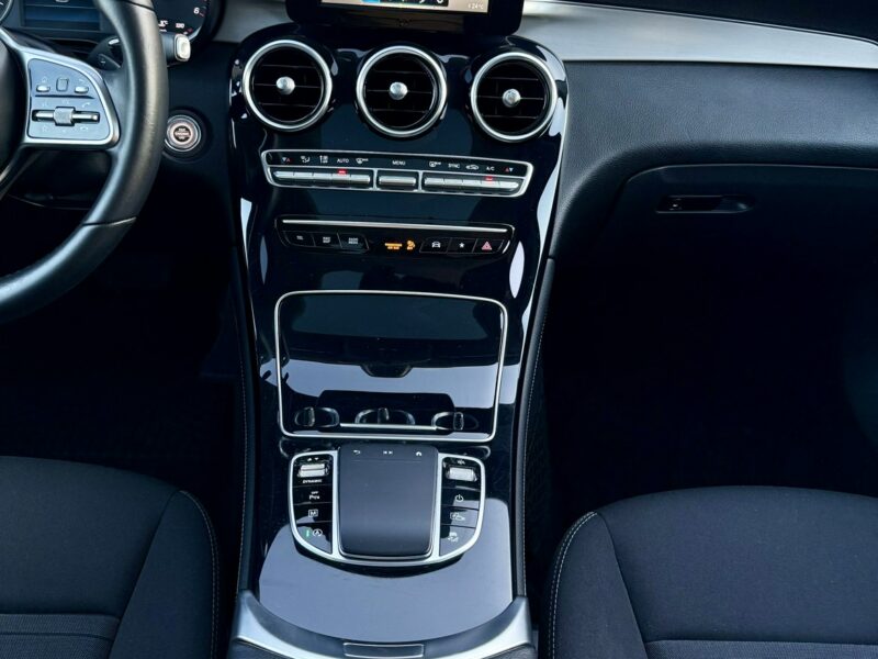Mercedes GLC 300 FL,4-Matic,Serwisowany,Gwarancja