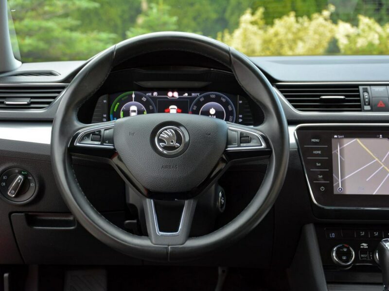 Škoda Superb Virtual Cockpit Radar ACC Full Led Navi Columbus Kamera el. Klapa Aso III (2015-2023)
