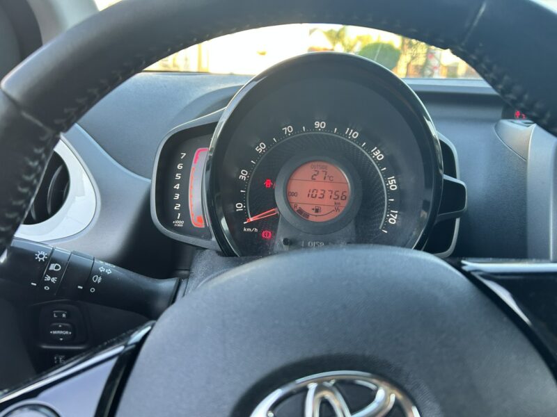 Toyota Aygo Tylko 103 tyś km II (2014-)