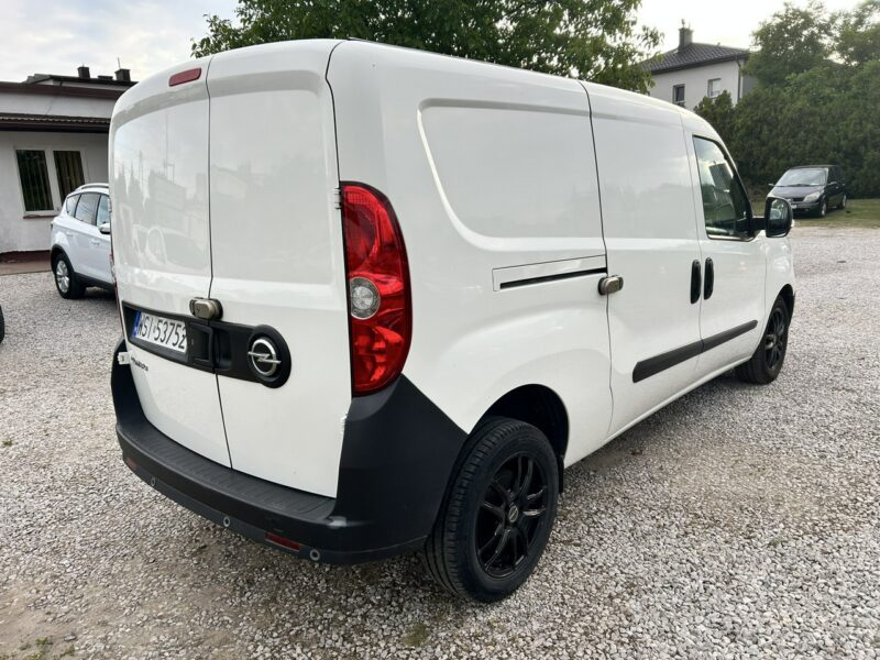 Opel Combo E (2018-)
