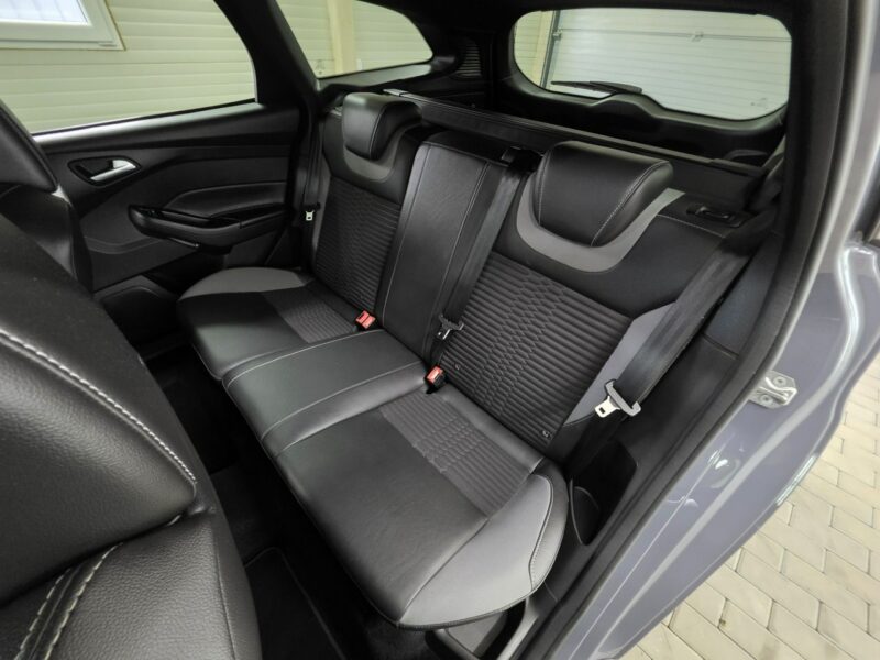 Ford Focus ST 2.0 Turnier Performance Mk3 (2010-2018)