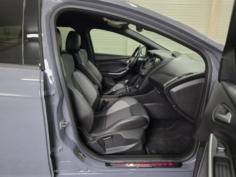 Ford Focus ST 2.0 Turnier Performance Mk3 (2010-2018)