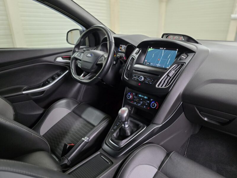 Ford Focus ST 2.0 Turnier Performance Mk3 (2010-2018)