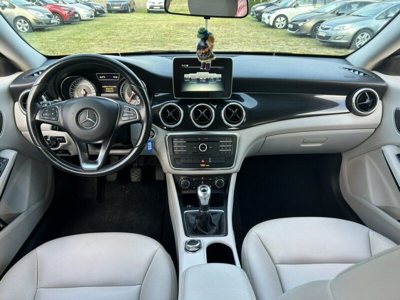 Mercedes CLA 200 I (2013-2019)