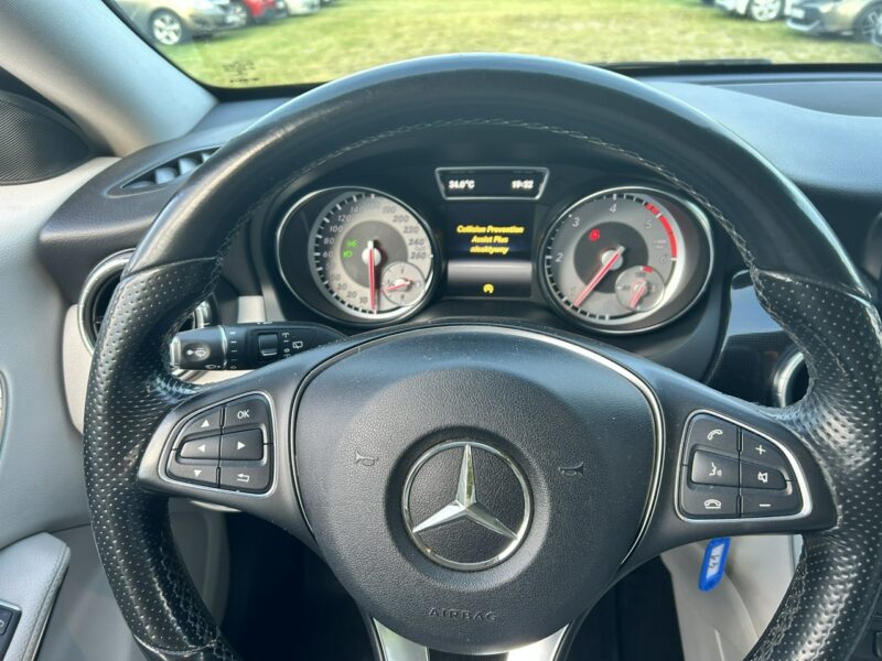 Mercedes CLA 200 I (2013-2019)