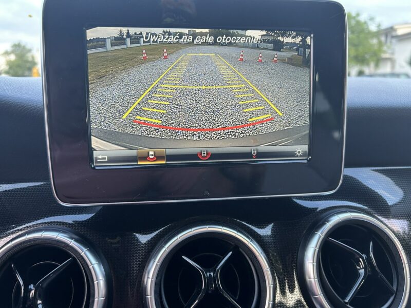 Mercedes CLA 200 I (2013-2019)