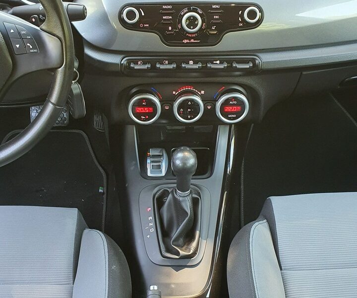 Alfa Romeo Giulietta 1.4T 170KM # Automat # Q2 # Navi # DNA # Climatronic # Rosso Maranello